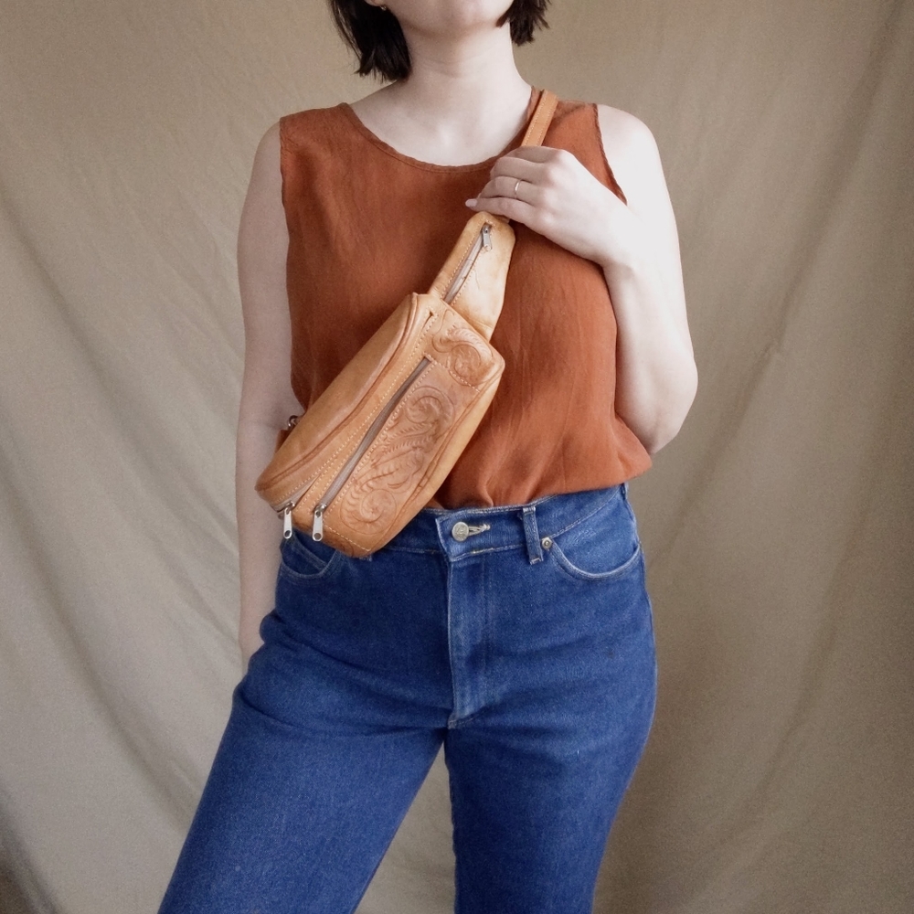 Vintage Tan Tooled Embossed Leather Boho Fanny Pack Crossbody Sling Bag
